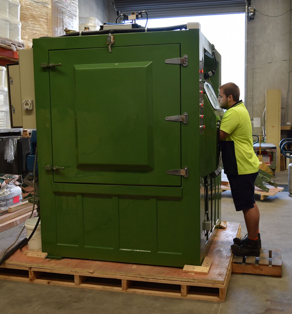 Titan wet blaster exterior